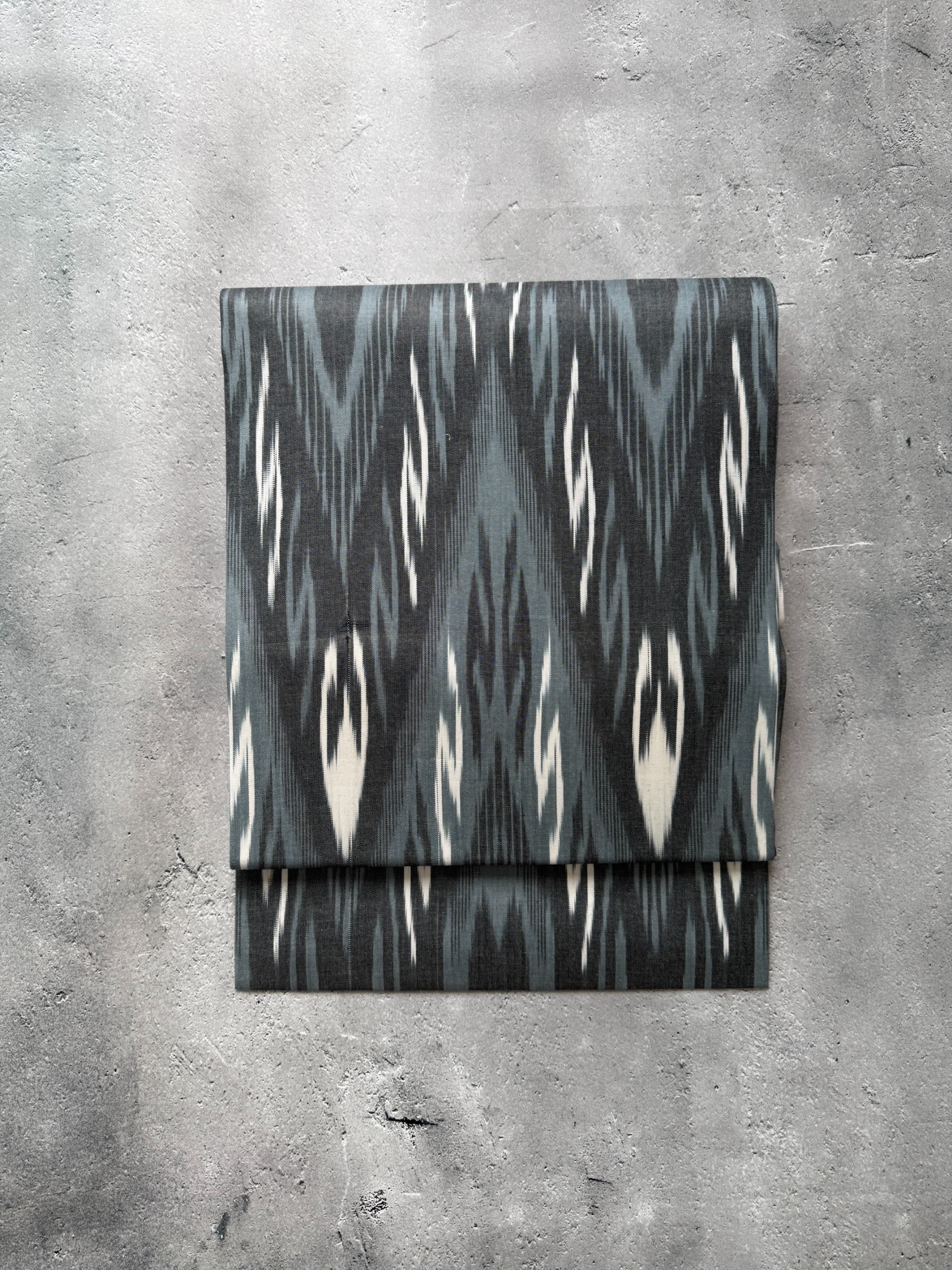 九寸名古屋帯 影羽（かげは） | イカット帯専門店 HALEOBI